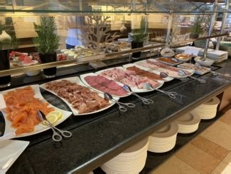 courtyard marriott free breakfast|Your guide to the Marriott Bonvoy breakfast benefit .